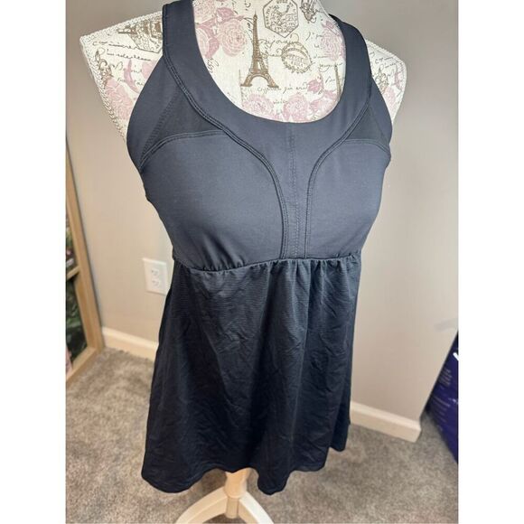 Lululemon BabyDoll Sport Bra Tank Top Size 12 - Picture 6 of 9